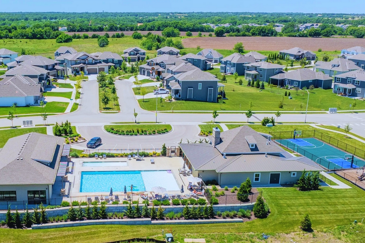 Aerial view of Kansas City new home communities by Comerio Homes