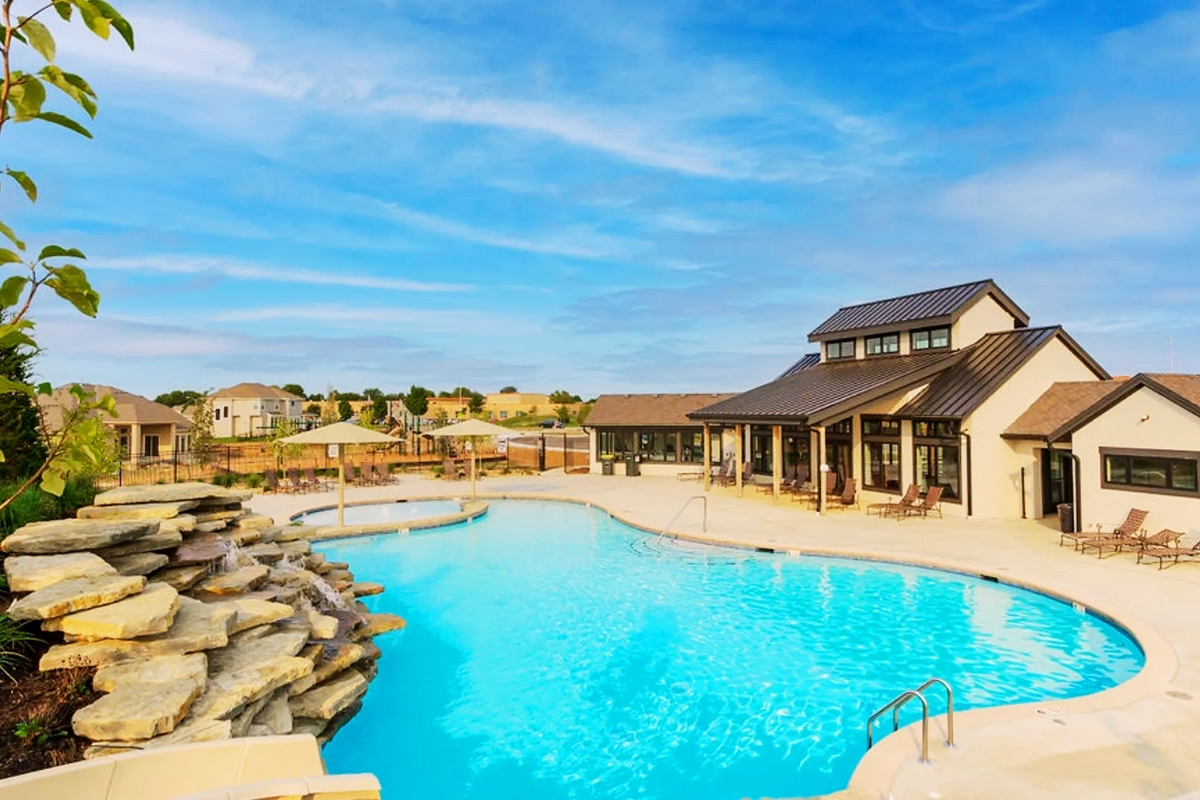 Community amenities in Kansas City new home communities